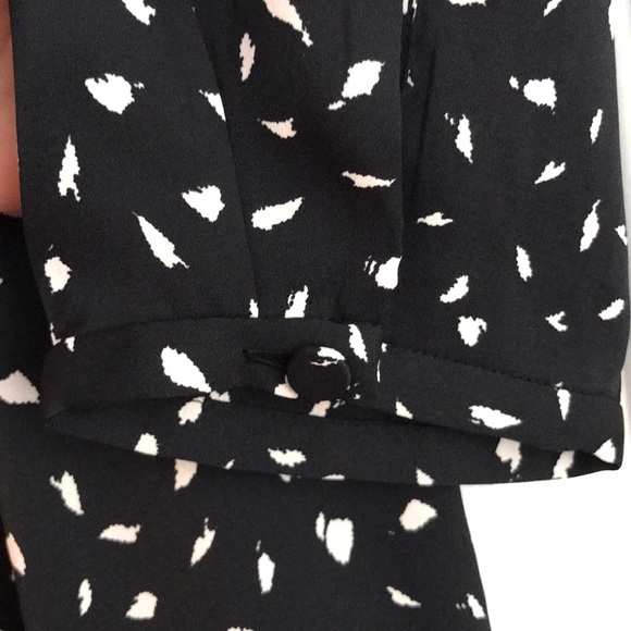 Loft Black and Tab Blouse SP - Picture 4 of 5